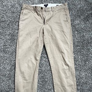 J. Crew Straight Fit Khaki Chinos 30/30